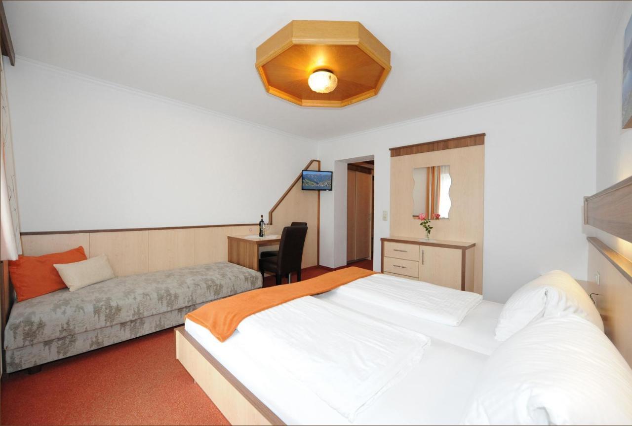 Hotel-Garni Seestrand Zell am See Esterno foto